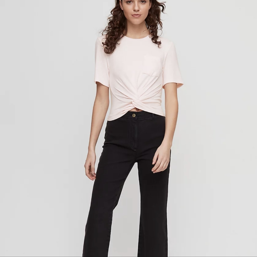 Aritiza Subah TShirt